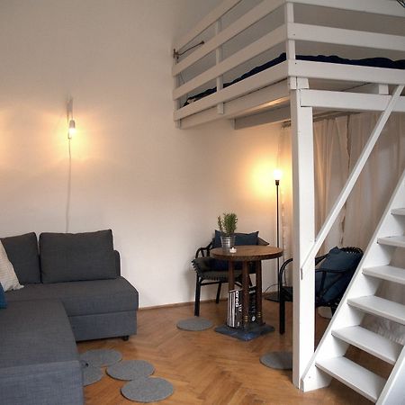K7-3 Kazinczy Apartment Budapest Ngoại thất bức ảnh
